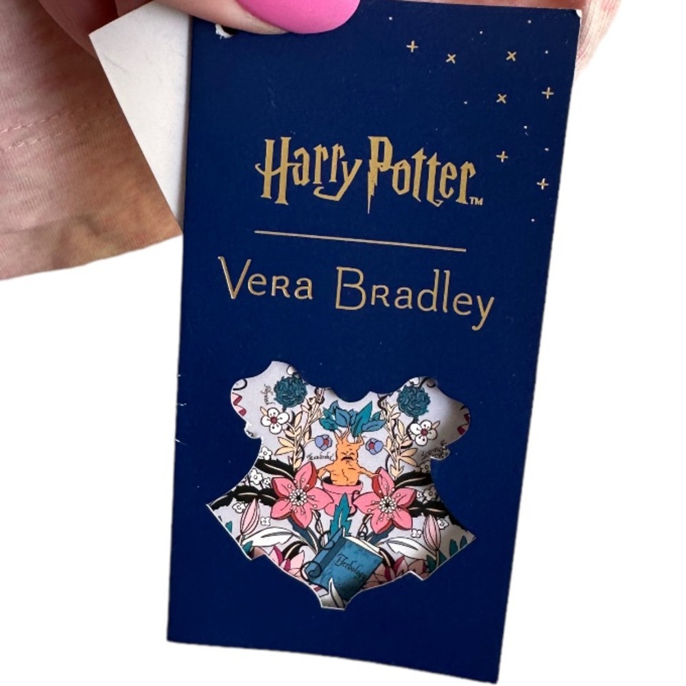 Vera Bradley X Harry Potter Herbology Pink Tee Size Medium - Picture 7 of 9